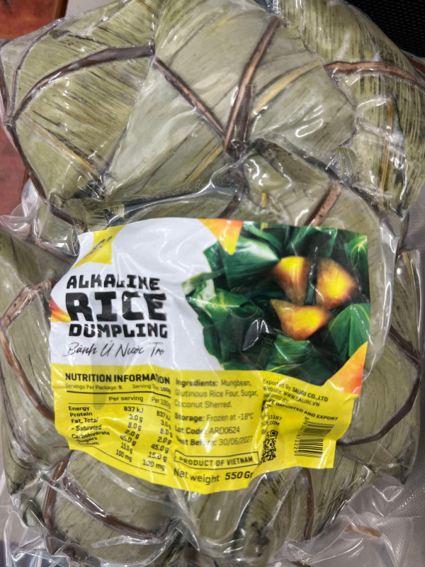 Bánh ú nước tro 12$