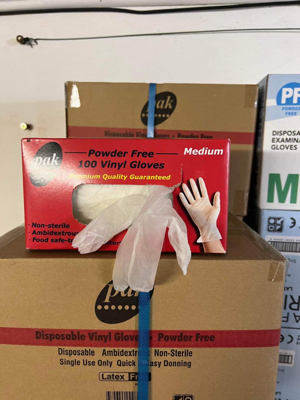 Bao tay đỏ 50$ thùng