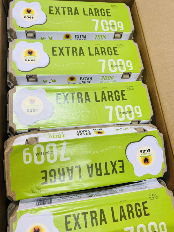 Trứng gà farm 5$ 1 hộp