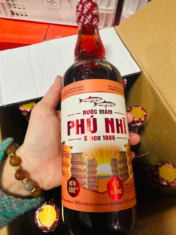 Nước mắm phú nhỉ 500ml