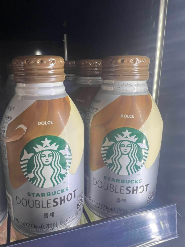 cà phê Starbucks 7$ 1 chai